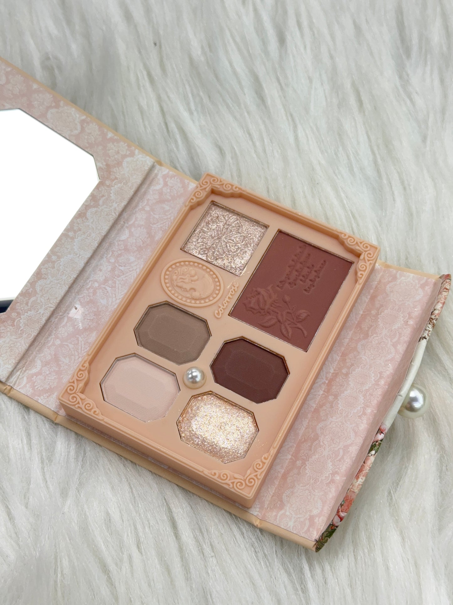 Colorrose Pearl Embossed Western Antique Makeup Palette CR721 Apricot Tea 11g