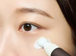 Skin1004 Madagascar Centella probiotic-Cica bakuchiol eye cream 20ml