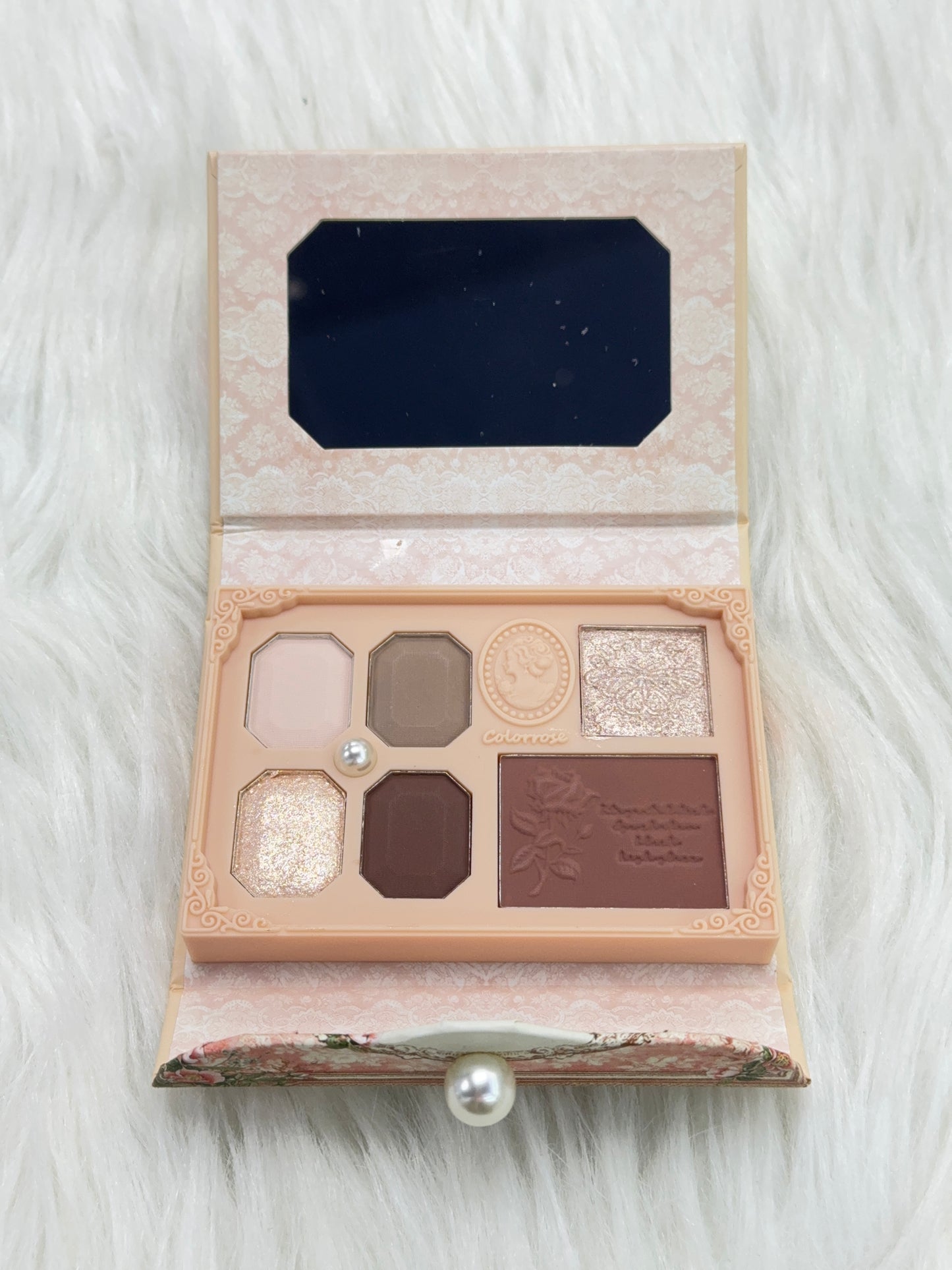 Colorrose Pearl Embossed Western Antique Makeup Palette CR721 Apricot Tea 11g