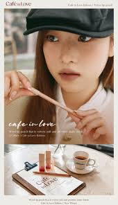 Clio Velvet Lip Pencil #5 Soft Berry 1.45g