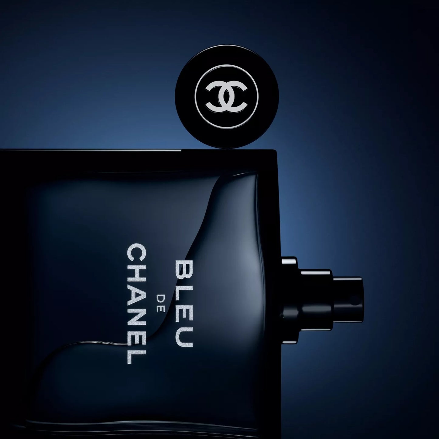 BLEU DE CHANEL Eau de Toilette Spray. 5 FL.0Z