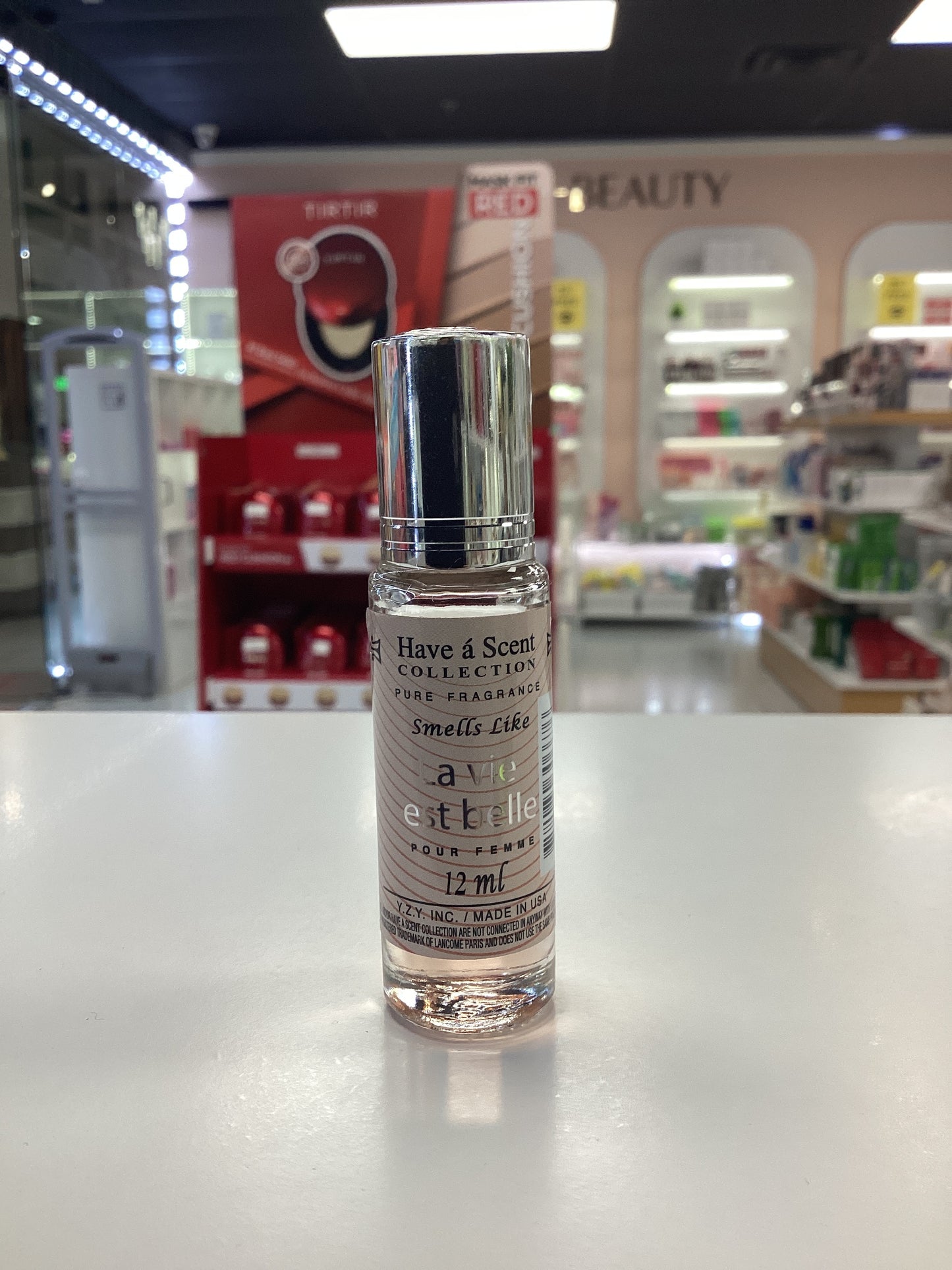 lavie est Belle , perfume oil 12ml