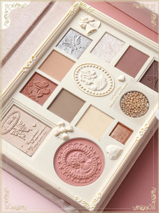 Colorrose Pearl Embossed Western Antique Makeup Palette CR720 Bean Paste 11g