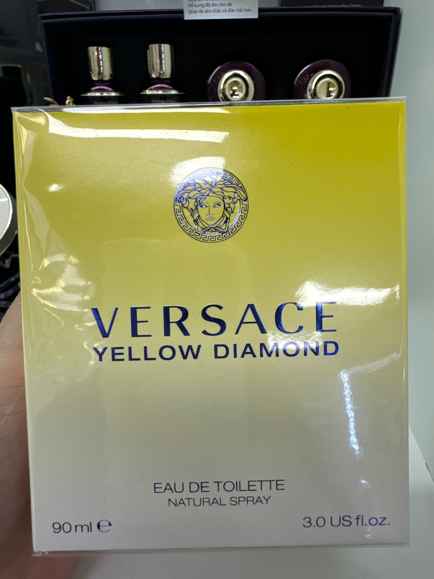 Versace YELLOW DIAMOND 3oz EDT (ladies)