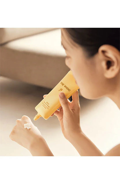 The Whoo Gong Jin Hyang Firming Neck and Face Protein Repair Mask