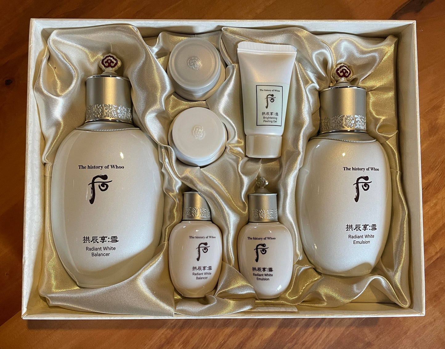History Of Whoo Gongjinhyang Seol Radiant White Special Set (7pcs)